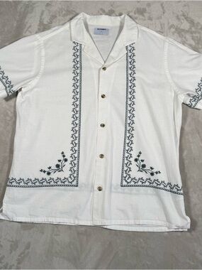 Men’s Old Navy Linen Blend Embroidered Guayabera Shirt White Large
